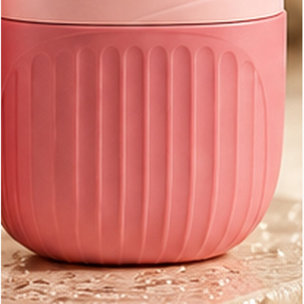 Collagen Glow Balm ribbed body detail